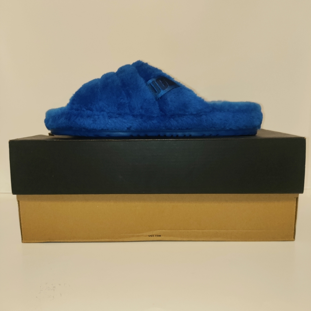 UGG Fluff You Sheepskin Slippers in Classic BLUE (MEN’S) 11’s